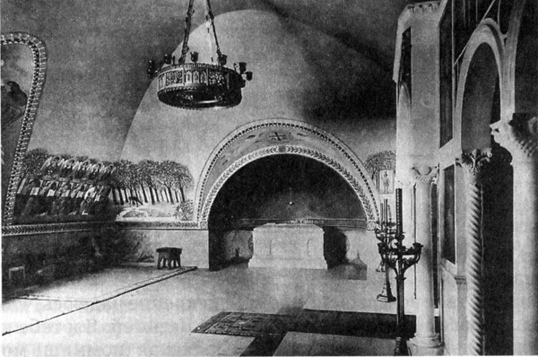 67.. 1905 г. Храм-усыпальница.jpg